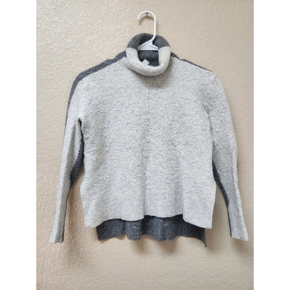 Athleta Womens M Merino Wool Blend Colorblock Turtleneck Gray Crop Sweater Knit